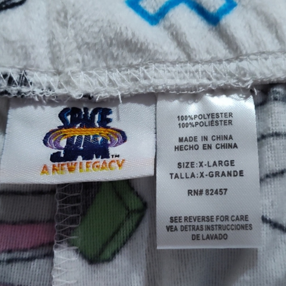 Space Jam - Picture 3 of 5